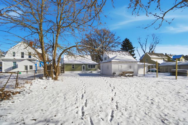 735 N Elizabeth Street, Lima, OH 45801