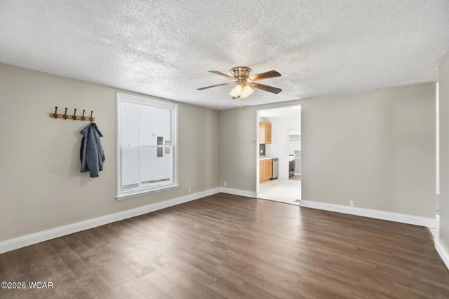 735 N Elizabeth Street, Lima, OH 45801