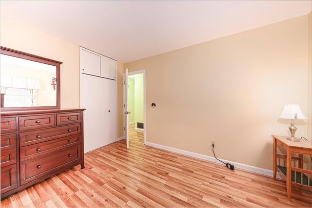 97 Marion Dr, Northbridge, MA 01588