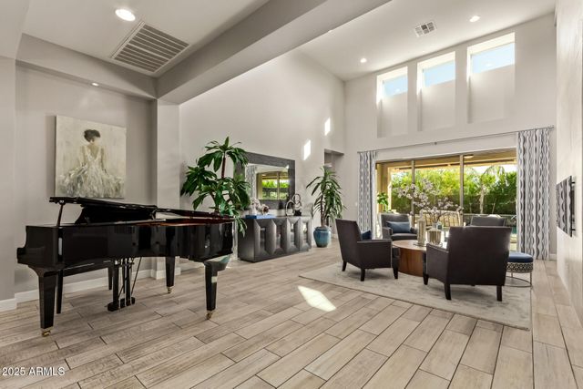 11707 W DOVE WING Way, Peoria, AZ 85383