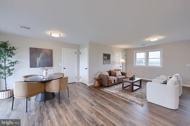 7751 LANCASTER AVE, Myerstown, PA 17067