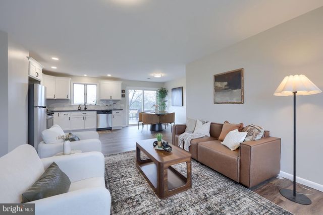 7751 LANCASTER AVE, Myerstown, PA 17067