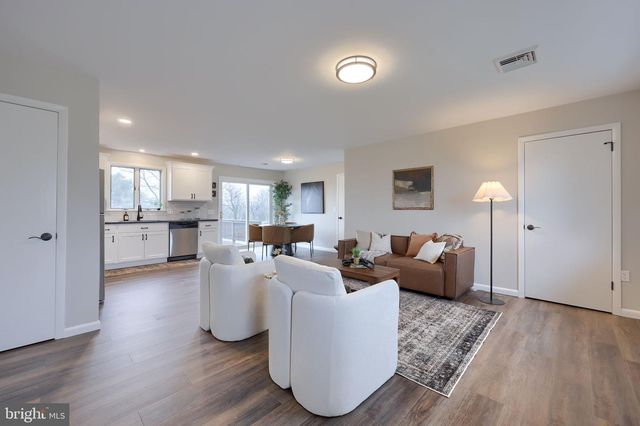 7751 LANCASTER AVE, Myerstown, PA 17067