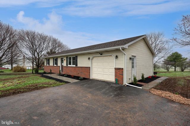 7751 LANCASTER AVE, Myerstown, PA 17067