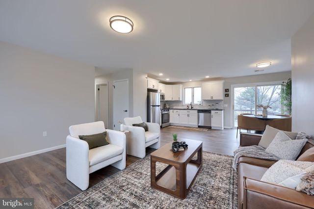 7751 LANCASTER AVE, Myerstown, PA 17067