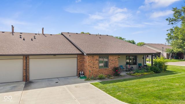 8439 Chapel Pines Drive 84, Indianapolis, IN 46234