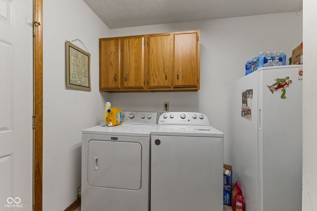 8439 Chapel Pines Drive 84, Indianapolis, IN 46234