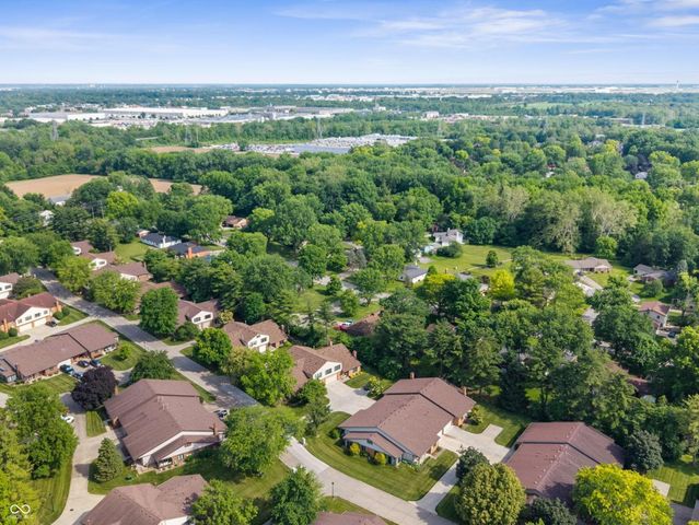8439 Chapel Pines Drive 84, Indianapolis, IN 46234