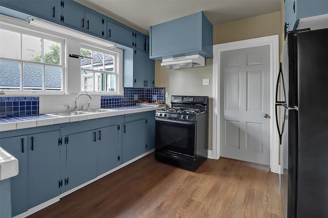 510 E Pearce Street, Baytown, TX 77520