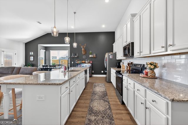 136 Applewood Way, Homer, GA 30547