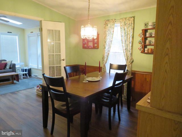 22 WISTERIA CT, New Hope, PA 18938