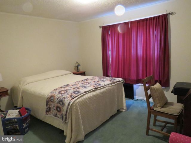 22 WISTERIA CT, New Hope, PA 18938