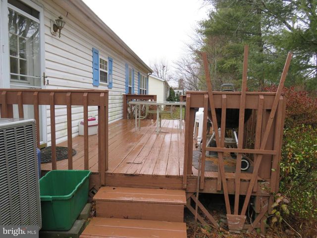 22 WISTERIA CT, New Hope, PA 18938