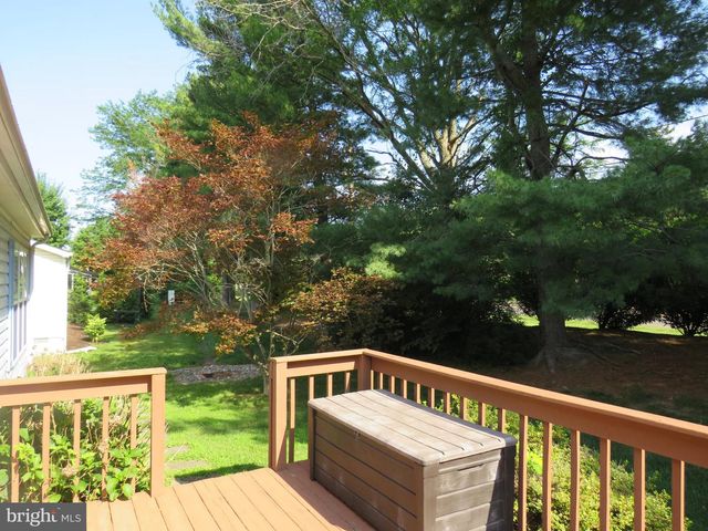 22 WISTERIA CT, New Hope, PA 18938