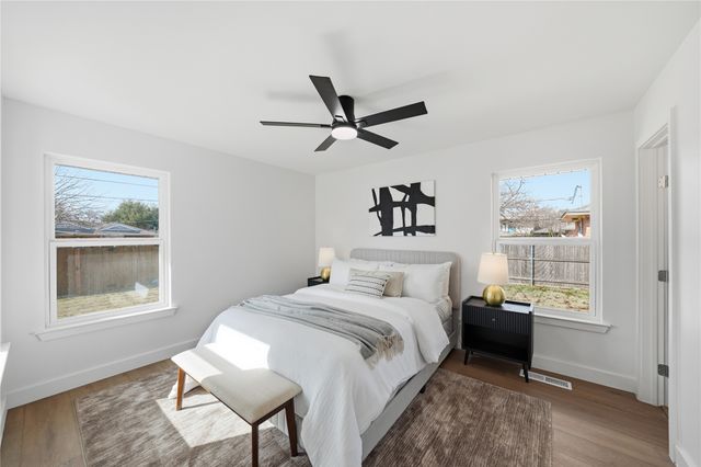 11743 Neering Drive, Dallas, TX 75218