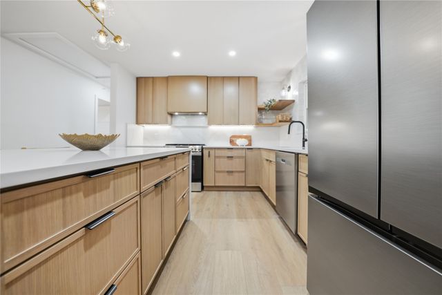 11743 Neering Drive, Dallas, TX 75218