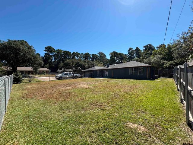 1 Sioux, Longview, TX 75605