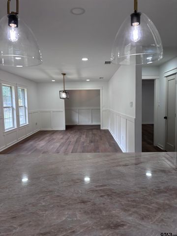 1 Sioux, Longview, TX 75605