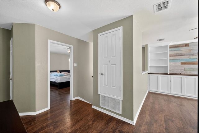 9633 Anns Way, Plano, TX 75025