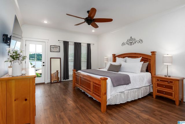 863 COUNTY ROAD 481, Clanton, AL 35046