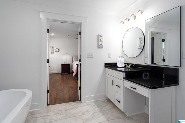 863 COUNTY ROAD 481, Clanton, AL 35046