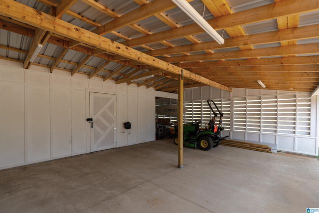 863 COUNTY ROAD 481, Clanton, AL 35046