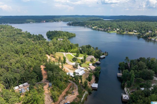 863 COUNTY ROAD 481, Clanton, AL 35046