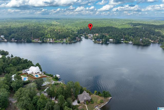 863 COUNTY ROAD 481, Clanton, AL 35046