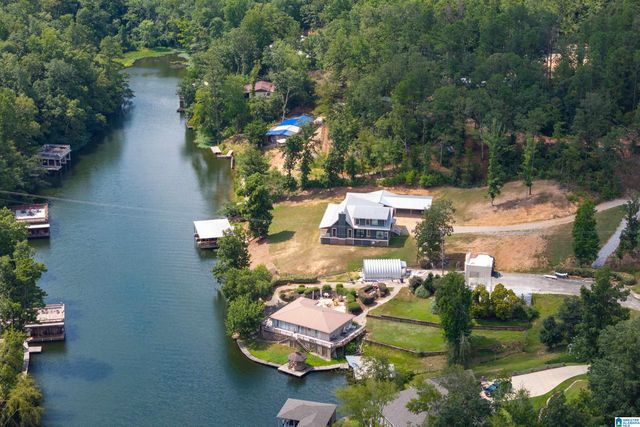 863 COUNTY ROAD 481, Clanton, AL 35046