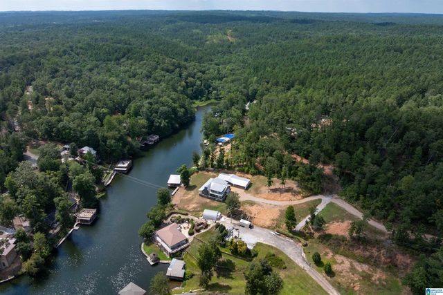 863 COUNTY ROAD 481, Clanton, AL 35046