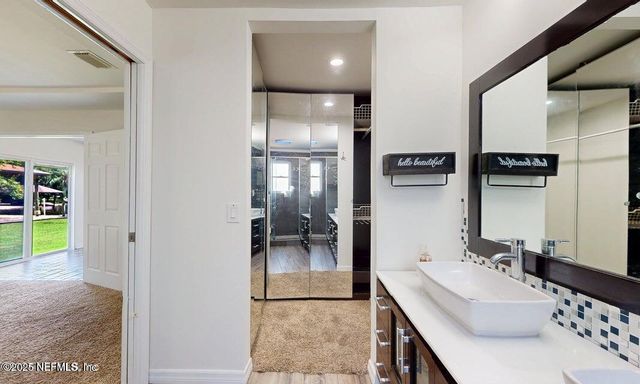 6433 RIVER POINT Drive, Fleming Island, FL 32003