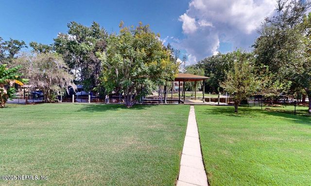 6433 RIVER POINT Drive, Fleming Island, FL 32003