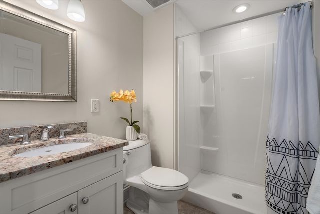 799 Commonwealth Avenue, Newton, MA 02459