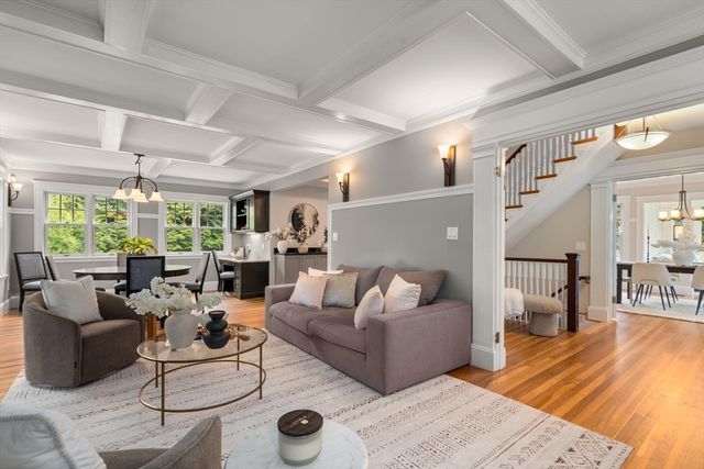 799 Commonwealth Avenue, Newton, MA 02459