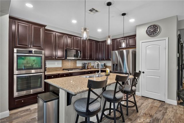 25579 Foxglove Lane, Corona, CA 92883