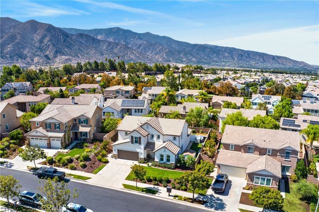 25579 Foxglove Lane, Corona, CA 92883