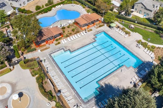 25579 Foxglove Lane, Corona, CA 92883