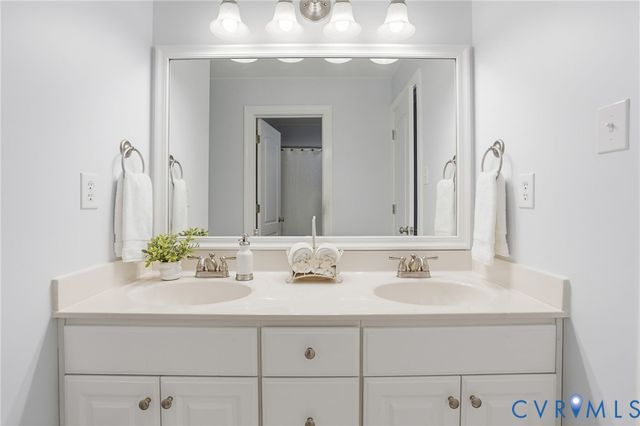 3128 Rock Cress Ln, Sandy Hook, VA 23153