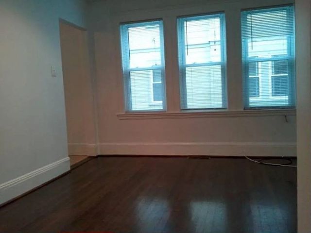 60 Puritan 1, Somerville, MA 02145