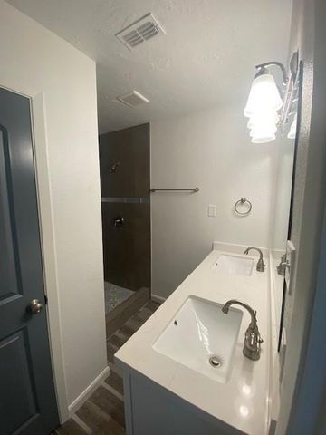 3803 Regency Drive, Houston, TX 77045