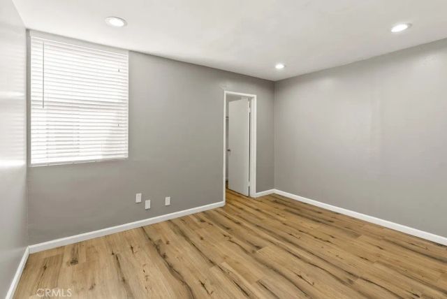 18620 Hatteras Street 223, Tarzana, CA 91356