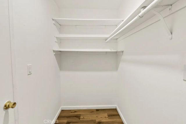 18620 Hatteras Street 223, Tarzana, CA 91356