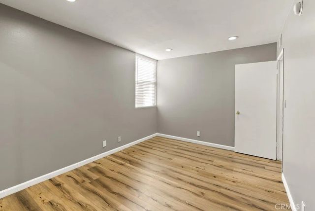 18620 Hatteras Street 223, Tarzana, CA 91356