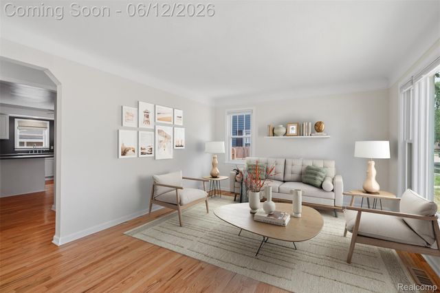 1920 Brockton Avenue, Royal Oak, MI 48067