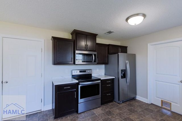 644 Piedmont Avenue, Hinesville, GA 31313