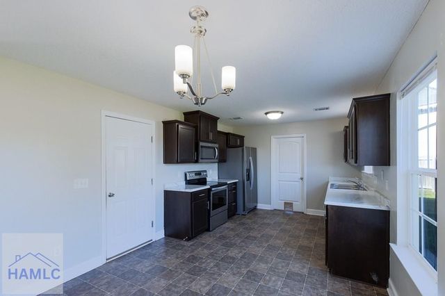 644 Piedmont Avenue, Hinesville, GA 31313