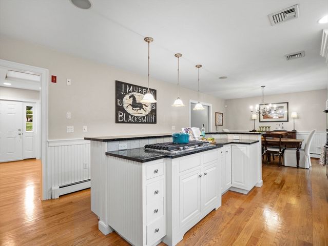 53 Old Cart Way, North Andover, MA 01845
