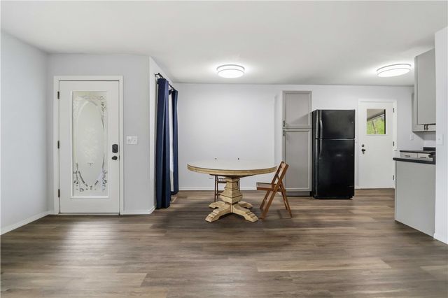 7 Kalynn Lane, Bella Vista, AR 72714