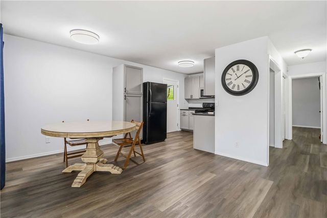 7 Kalynn Lane, Bella Vista, AR 72714