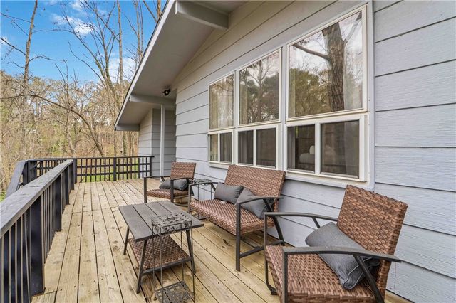 7 Kalynn Lane, Bella Vista, AR 72714